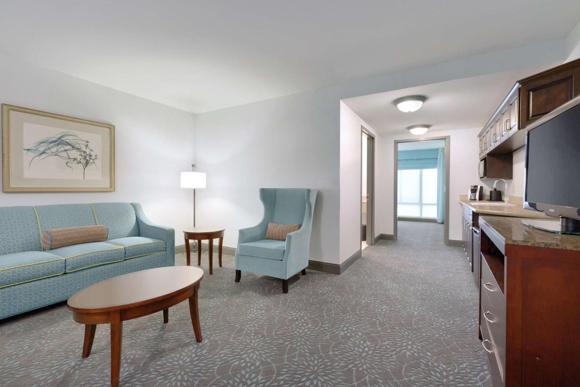 Hilton Garden Inn Worcester Exterior photo