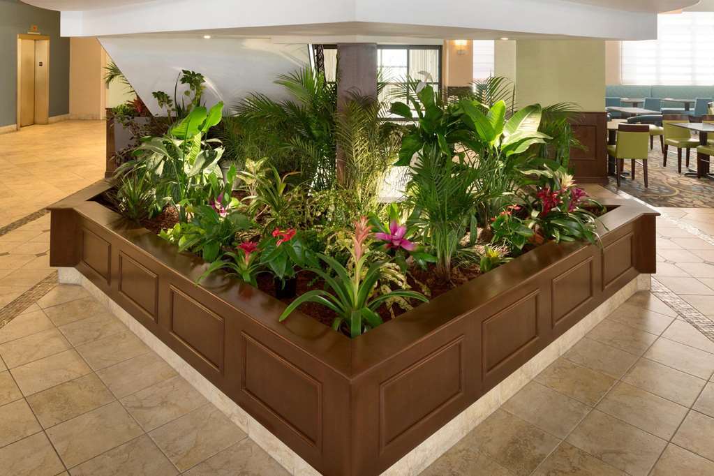 Hilton Garden Inn Worcester Interior photo